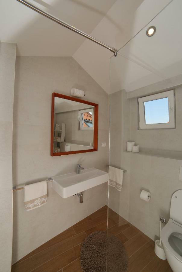 Vila Magdalena Supetar Ngoại thất bức ảnh