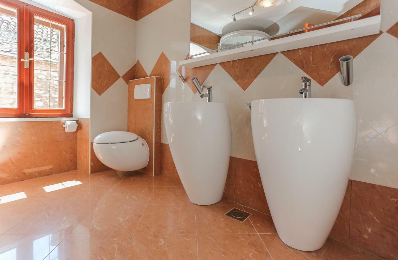 Vila Magdalena Supetar Ngoại thất bức ảnh