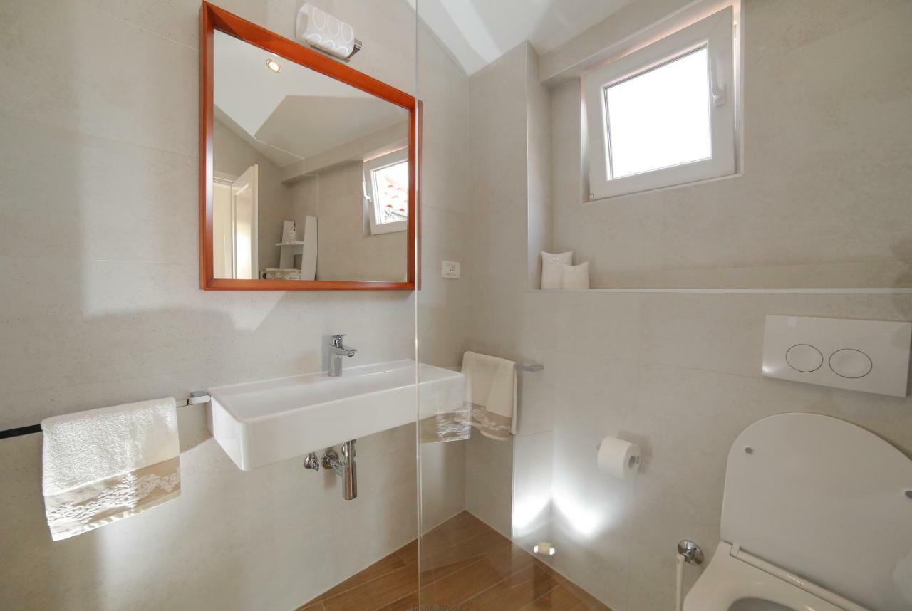 Vila Magdalena Supetar Ngoại thất bức ảnh